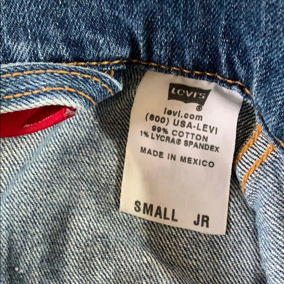 Levis Jacket - Picture 6 of 6